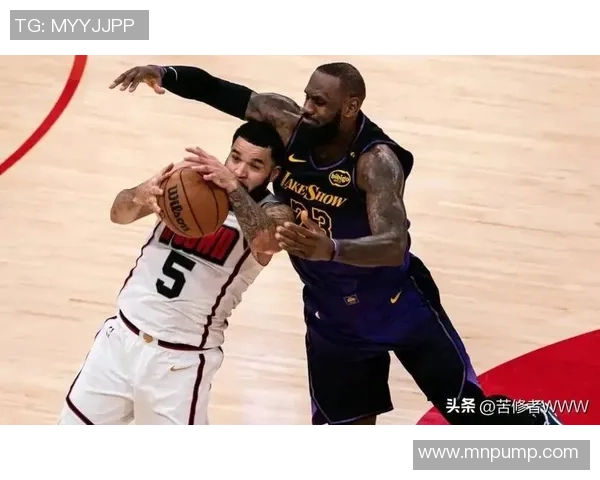 2020年NBA季后赛第三场湖人与火箭激战回顾与精彩瞬间分析