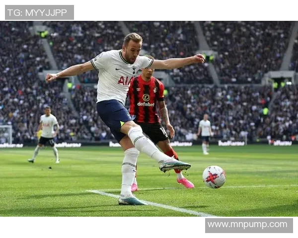 切尔西与法兰克福首回合交锋数据分析及比赛亮点回顾